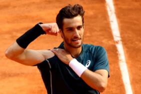 Lorenzo Musetti Fransa Açık'ta yarı finalde^